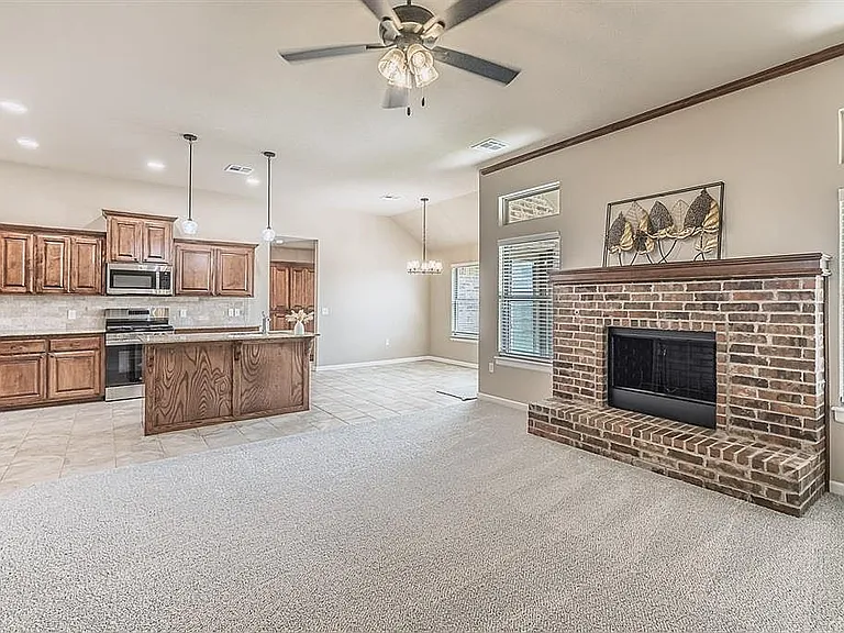 4528 Adobe Ct — Photo 19