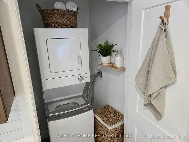 55 Camberwell Rd #1R — Photo 6