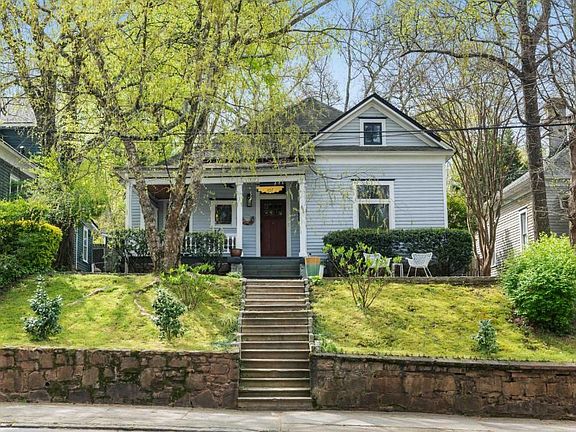 5th image of 307 Georgia Ave SE