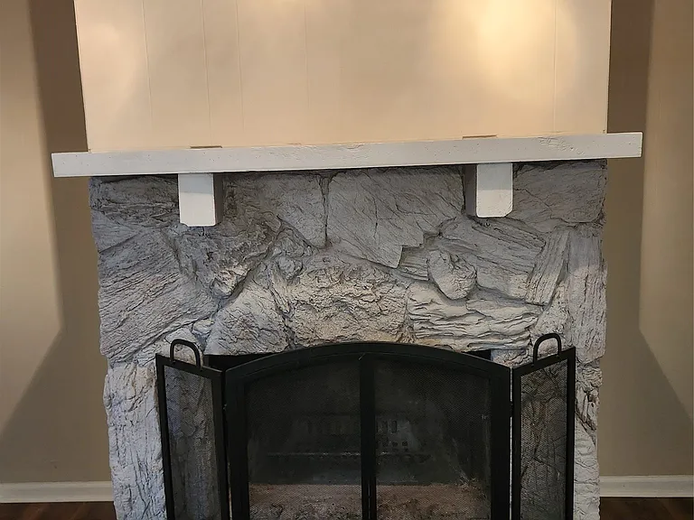 278 Teri Ln — Photo 8