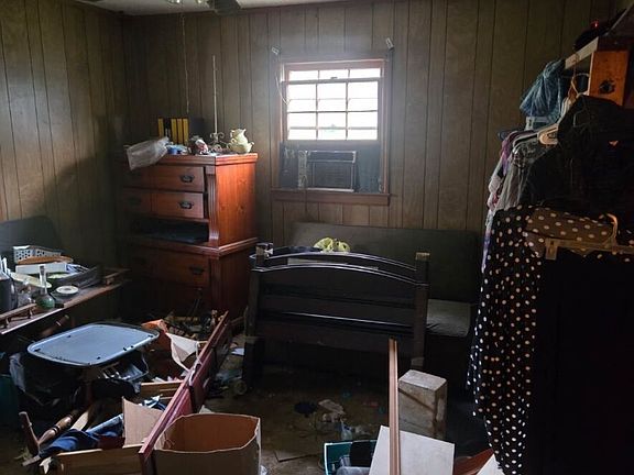 5th image of 2969 Josie Miller Rd