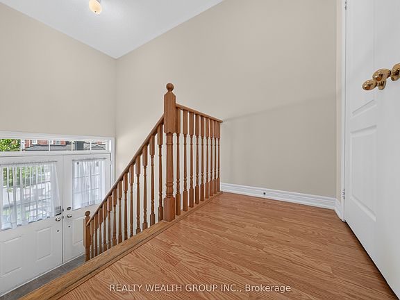 4th image of 35 Matthewson Ave