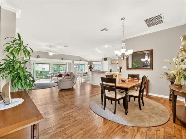 2425 BOILING SPRINGS COURT, THE VILLAGES, FL 32162