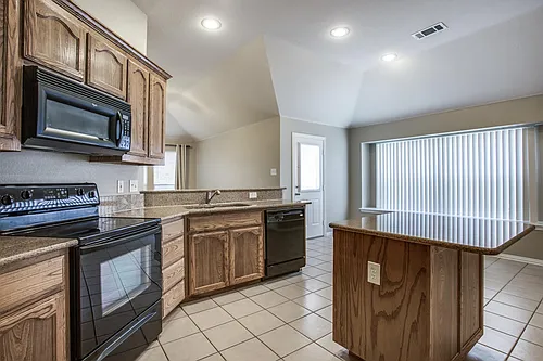 2820 Red Wolf Dr Photo 1
