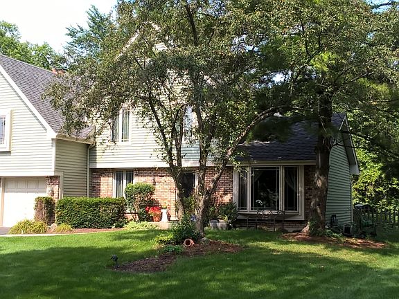 3rd image of 1047 Whirlaway Ave