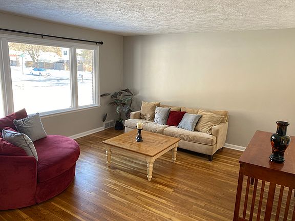 4th image of 4345 South St