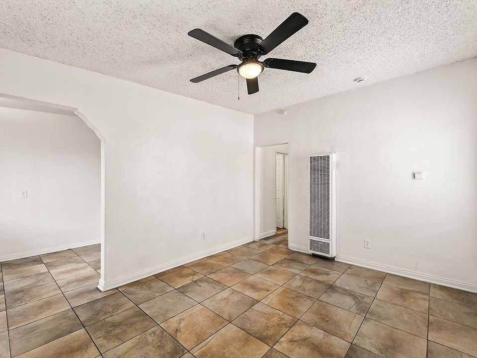 1st image of 709 E 108th St #709