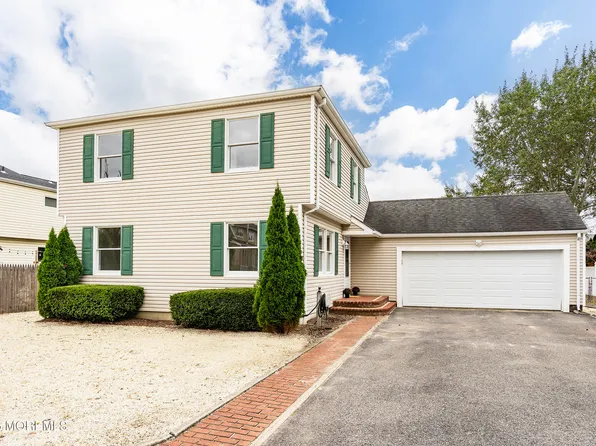 294 Jill Court, Toms River, NJ 08753