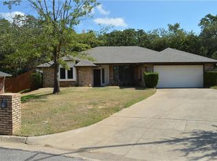 2317 Sahara Dr, Arlington, TX 76012