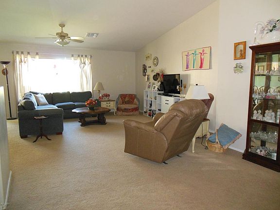 3rd image of 1382 E 11th St