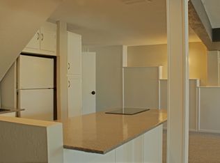 9837 Spring Hill Ln, Highlands Ranch, CO 80129