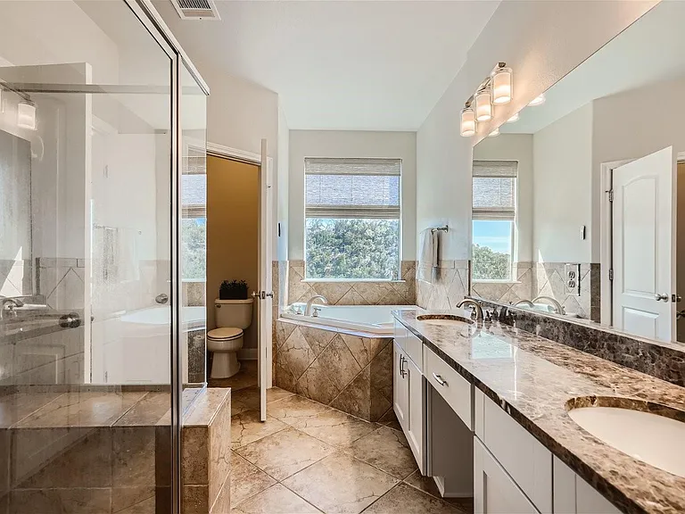 216 Sunrise Ridge Cv — Photo 14