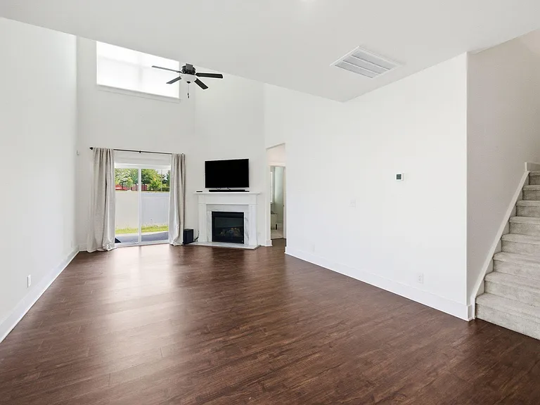 201 Marbella Grove Ct — Photo 8