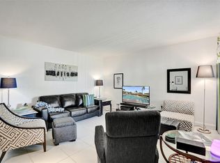 17001 NE 13th Ave APT 104, Miami, FL 33162