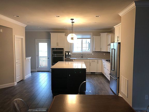 2nd image of 8024 Central Park Dr