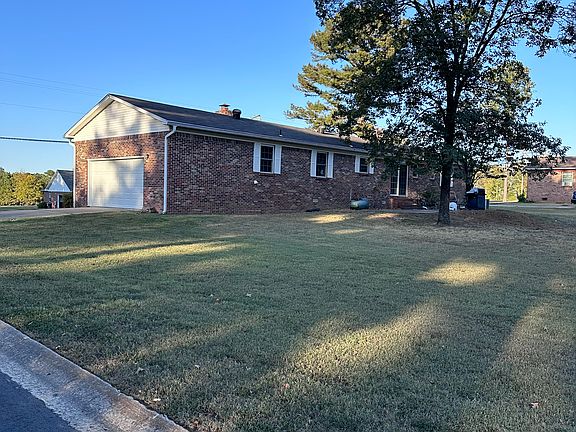 3rd image of 509 Turrentine Way