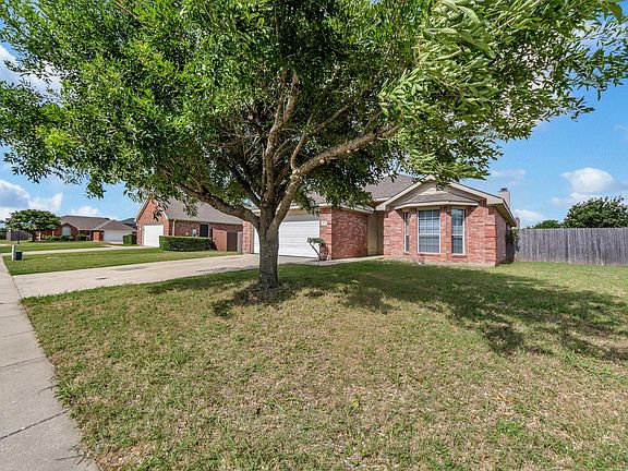 3rd image of 771 Tolleson Dr