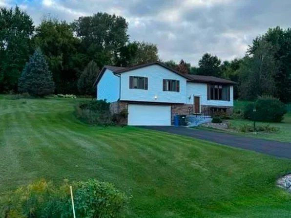 7319 Meadow Ct, Middleton, WI 53562