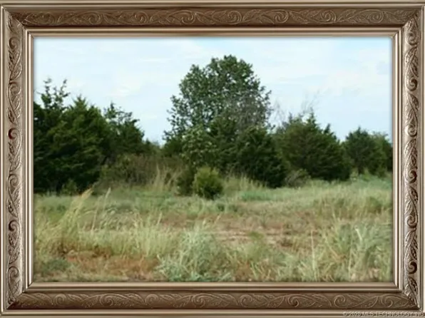 2916 Stonewall Dr, Bartlesville, OK 74006