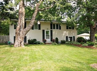 11657 Ilex St NW, Coon Rapids, MN 55448