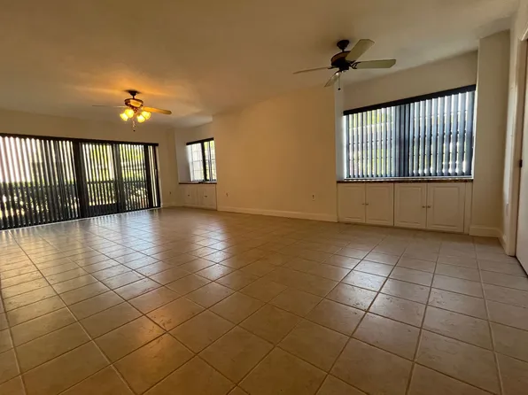 23465 Harborview Rd APT 1010, Punta Gorda, FL 33980