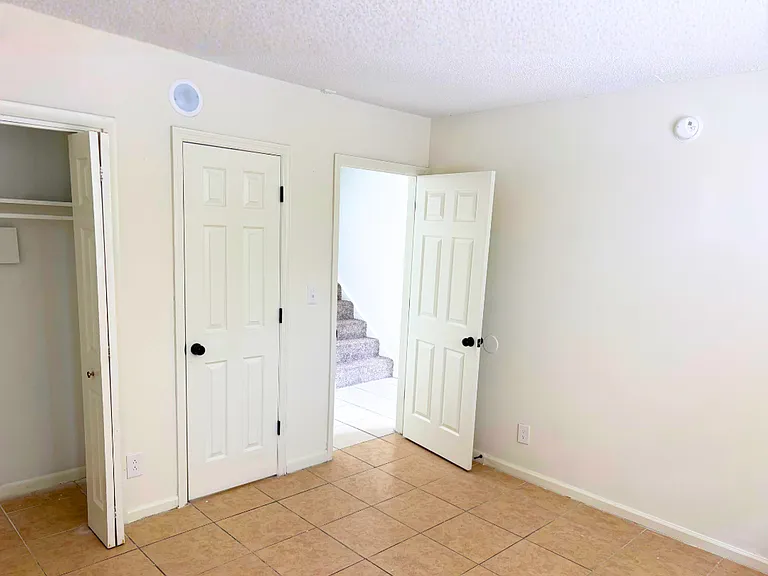 3263 Bourbon Aly W #E — Photo 23