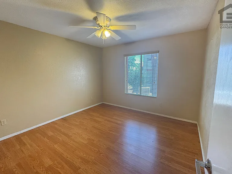 10610 S 48th St #1100 — Photo 22