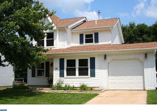 1st image of 14 Wellington Dr