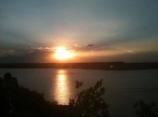 204 S Harbor Dr, Fritch, TX 79036