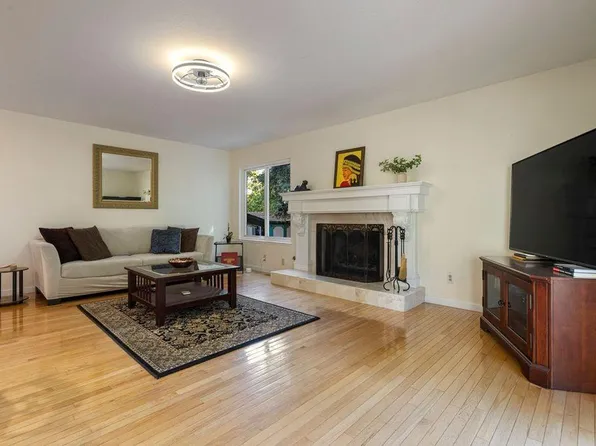 3789 Northridge Dr, Concord, CA 94518