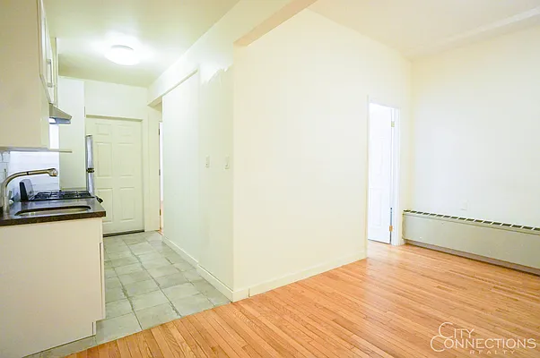 Rented by City Connections Realty | media 33