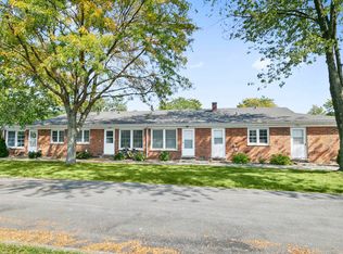 11212 1st St APT 3, Mokena, IL 60448