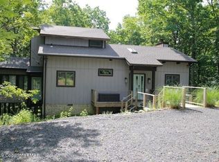 116 Totteridge Rd, Bushkill, PA 18324