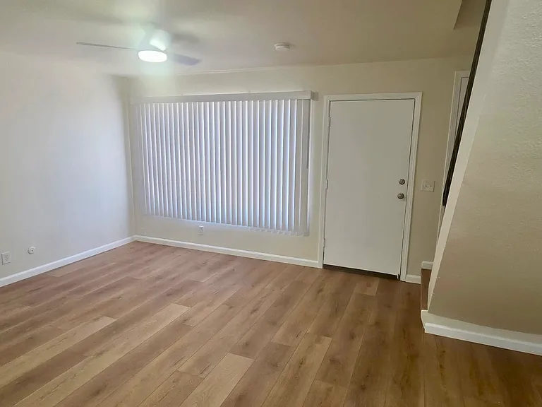3434 Del Sol Blvd #C — Photo 31