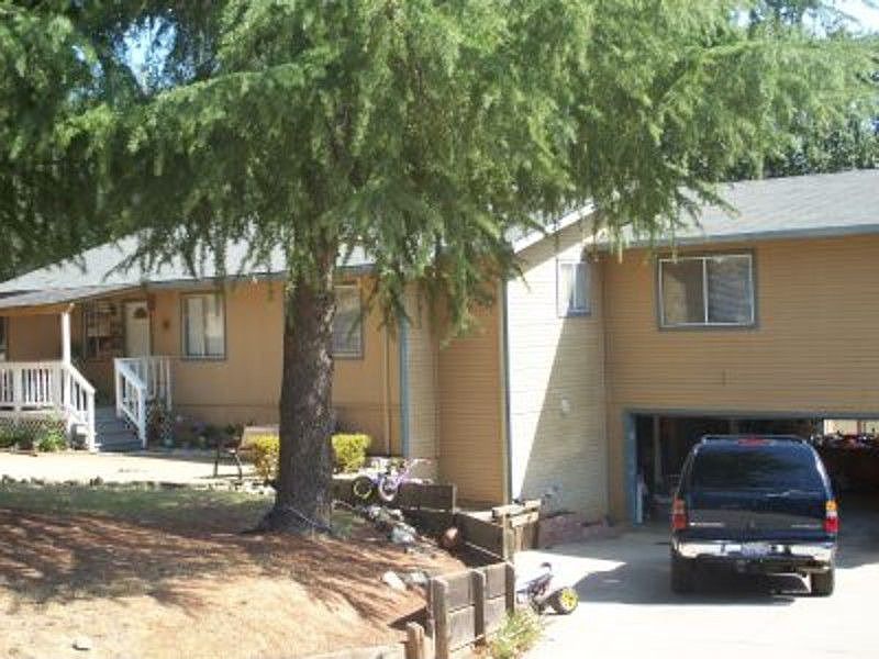 1st image of 4570 Scenic Dr