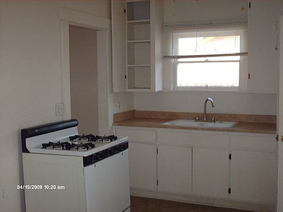 5th image of 7423 San Francisco St