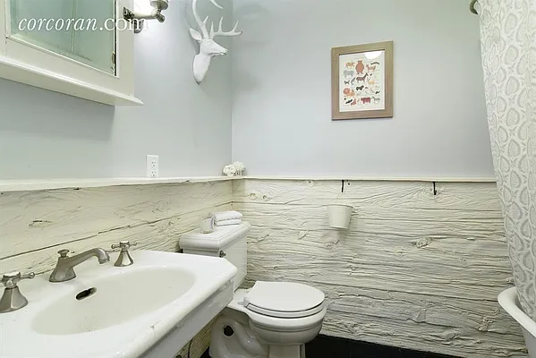 Sold by Corcoran | media 37