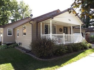 3016 10th St, Monroe, WI 53566