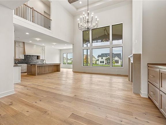 3rd image of 18021 Cody St