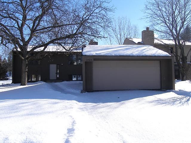 1st image of 1720 Weston Ln N