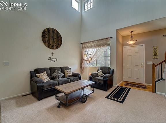 4th image of 7789 Black Walnut Dr