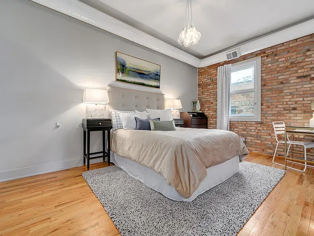 1742 N Winchester Ave #203 — Photo 17