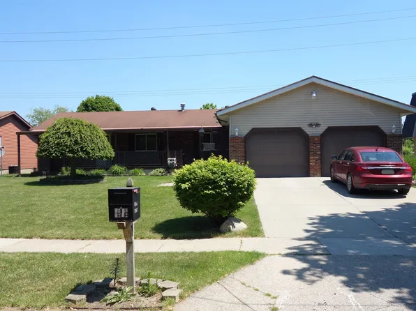 4260 Norman Dr SE, Grand Rapids, MI 49508