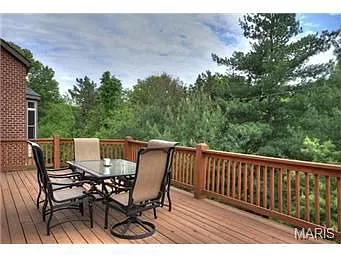 12930 Thornhill Dr photo 1