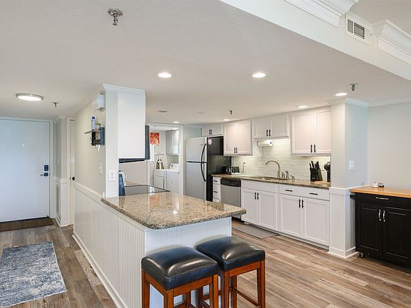 2nd image of 554 Coral Ct Unit 203