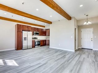 402 River St #202, Haverhill, MA 01832