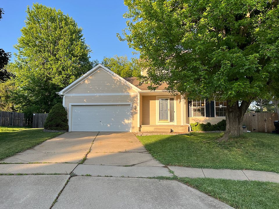 Front of home, large tree for shade and privacy