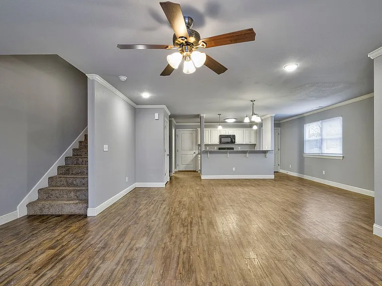 4064 W Santa Maria Ln — Photo 5