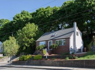 103 Mount Washington St, Everett, MA 02149