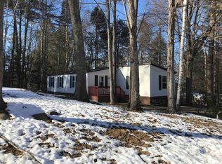 17 Rim Rd, Danville, NH 03819